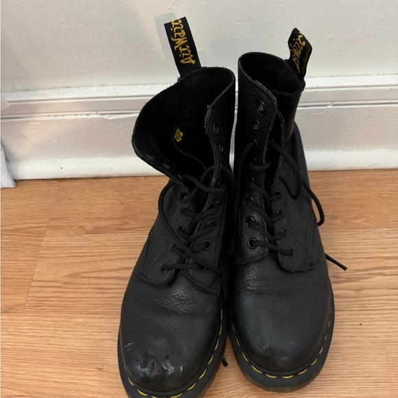 Dr. Martens casual combat boots - Picture 2 of 9